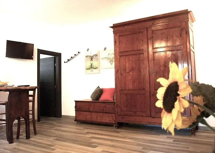 Marconi Dependance Lejlighed